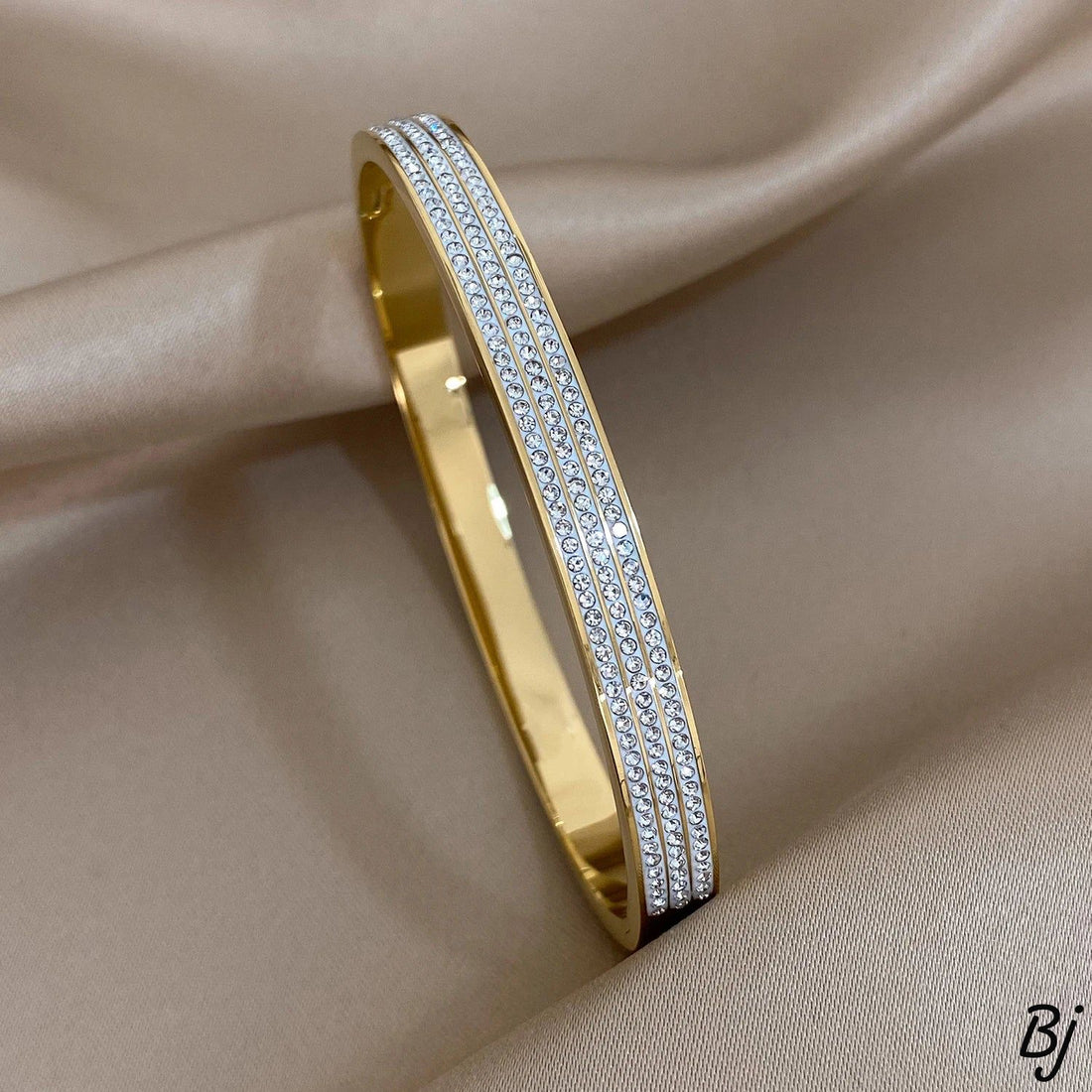 Elegant Gold Plated Zircon Stone Bangle for Women